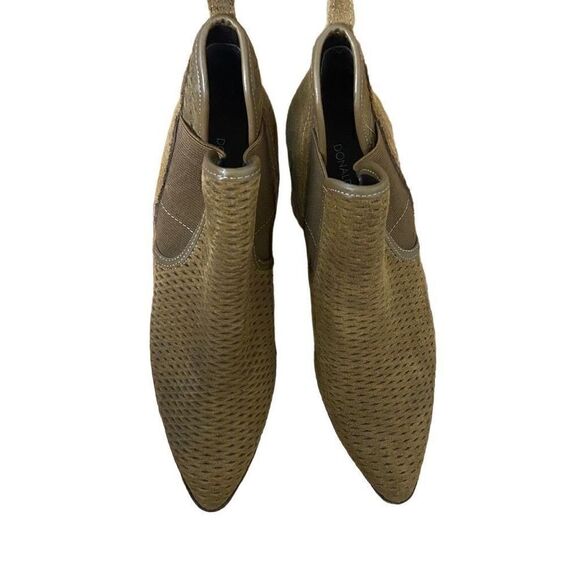 Donald Pliner Darla Perforated Booties Camel Tan Waxy Suede Slip On Size 6.5 - Picture 4 of 7